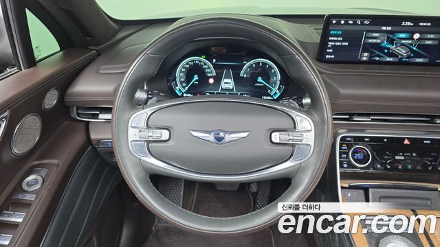 Genesis GV80 2022 — photo 13