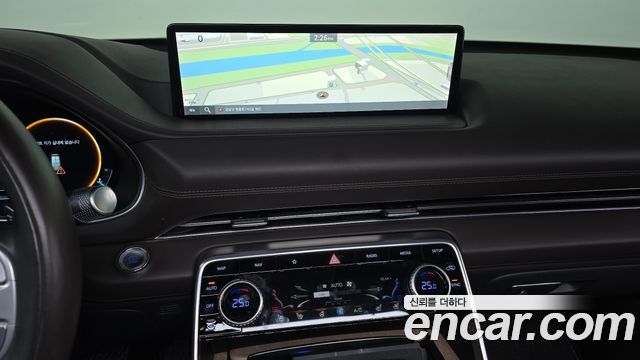 Genesis GV80 2022 — photo 14