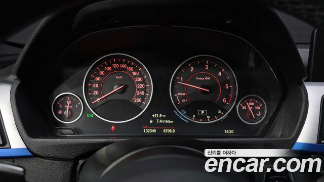 BMW 3-Series 2015 — photo 8