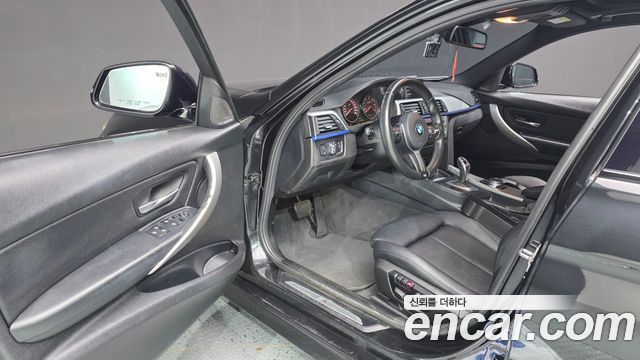 BMW 3-Series 2015 — photo 10