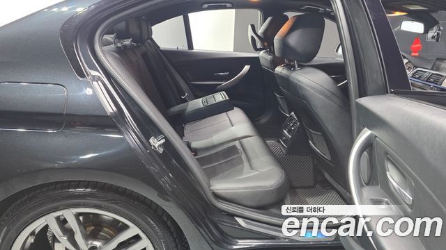 BMW 3-Series 2015 — photo 12