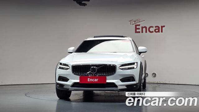 Volvo V90 2021 — photo 3