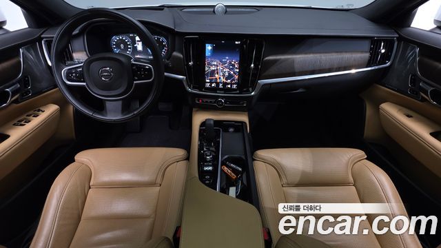 Volvo V90 2021 — photo 10