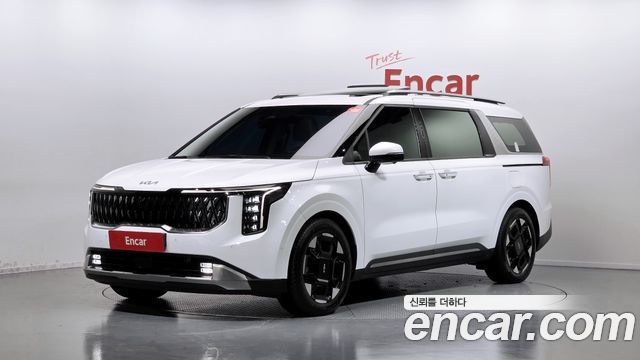 Kia Canival 2025 — photo 1