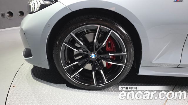 BMW 3-Series 2025 — photo 5