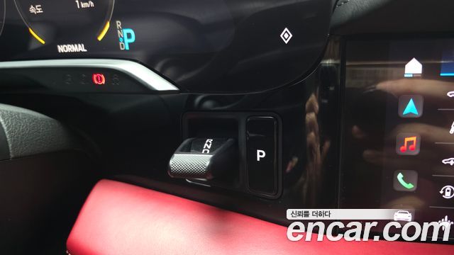 Porsche Taycan 2021 — photo 12