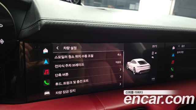 Porsche Taycan 2021 — photo 29