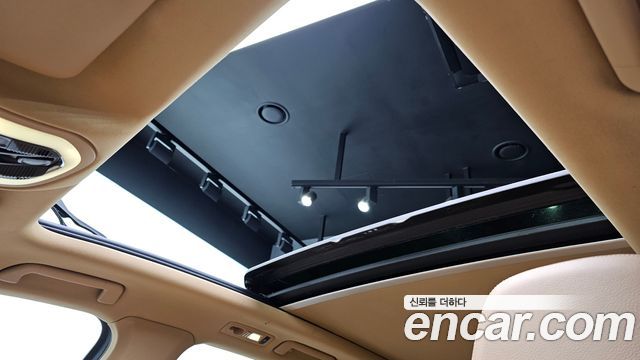 Porsche Cayenne 2013 — photo 18