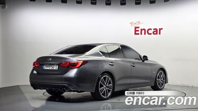 Infiniti Q50 2018 — photo 2