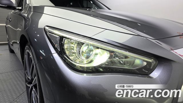 Infiniti Q50 2018 — photo 8