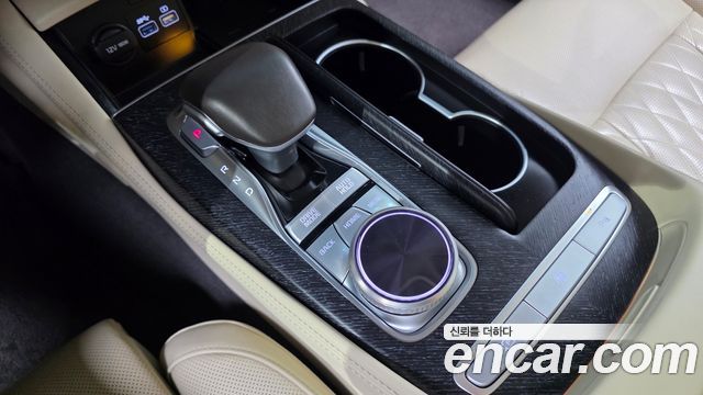 Kia K9 2022 — photo 12