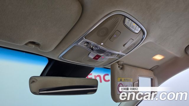 Kia K9 2022 — photo 24
