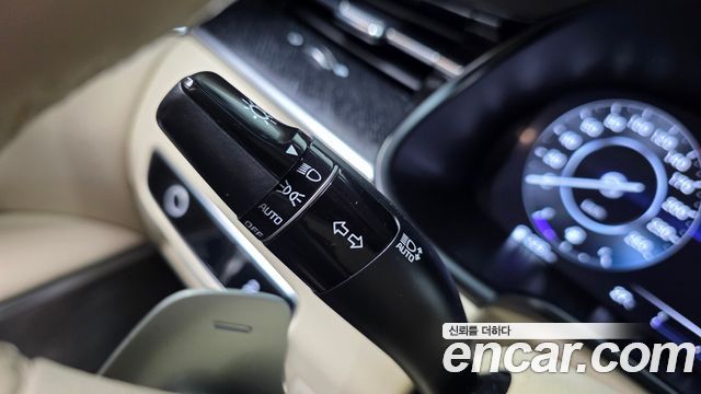 Kia K9 2022 — photo 28