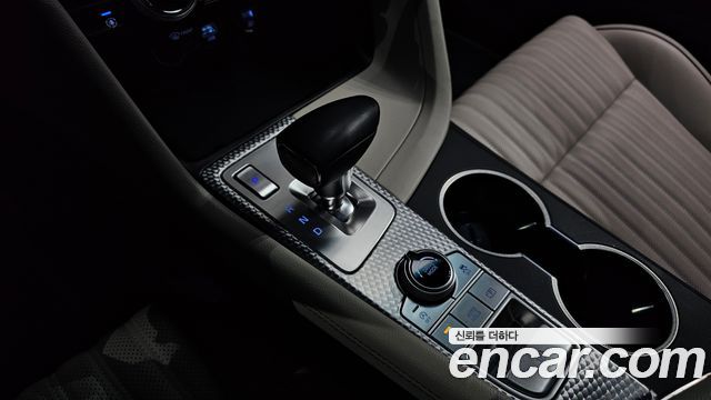 Genesis G70 2023 — photo 12