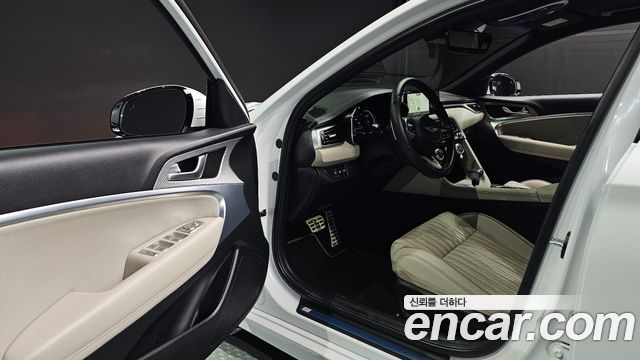 Genesis G70 2023 — photo 13