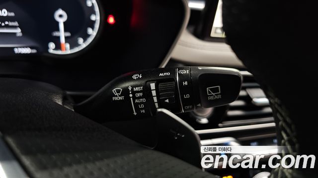 Genesis G70 2023 — photo 28