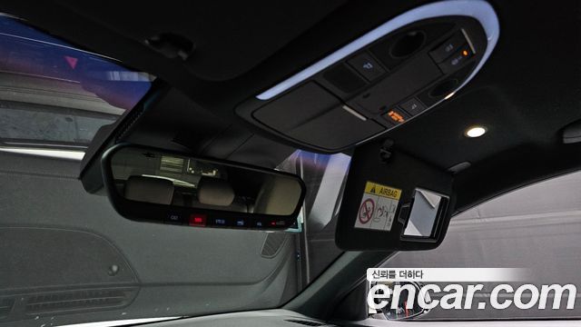 Genesis G70 2023 — photo 32