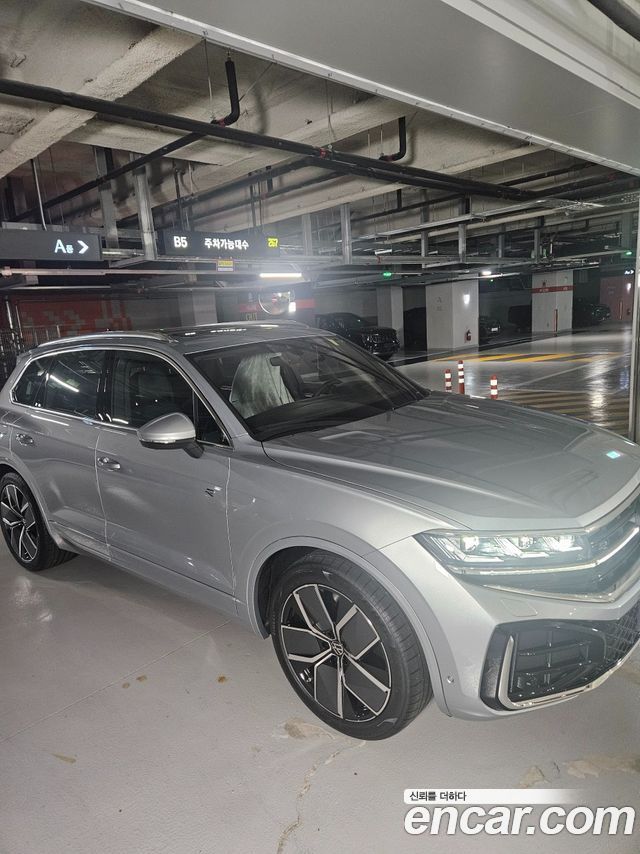 Volkswagen Touareg 2027 — photo 2
