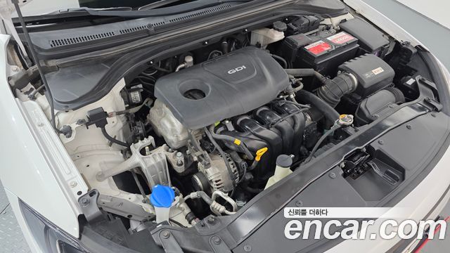 Hyundai AVANTE 2017 — photo 6
