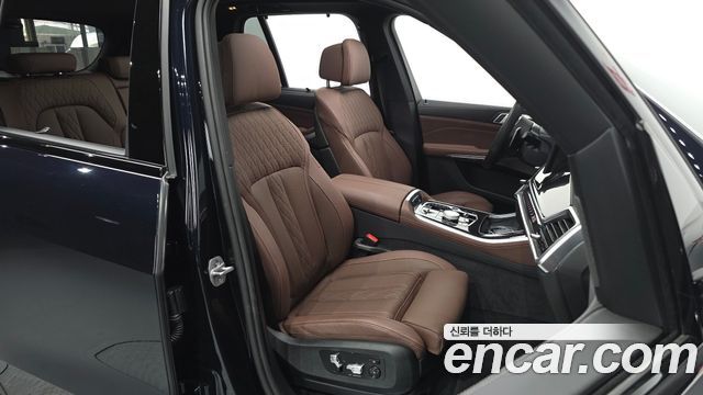 BMW X5 2026 — photo 16