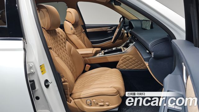 Genesis GV80 2023 — photo 11
