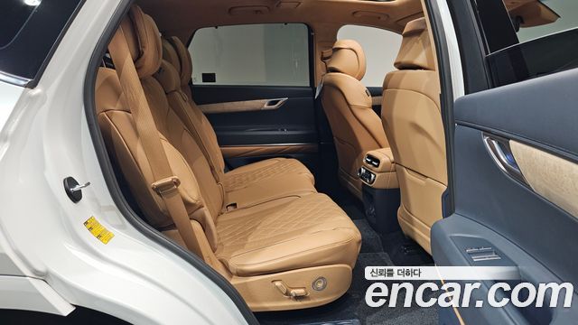 Genesis GV80 2023 — photo 12