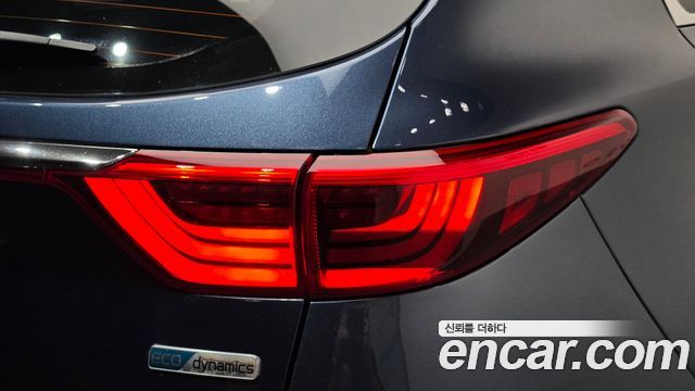 Kia Sportage 2016 — photo 9