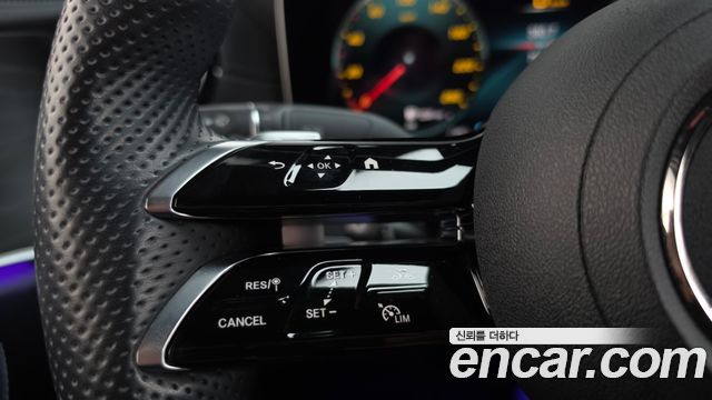 Mercedes-Benz E-Class 2022 — photo 23