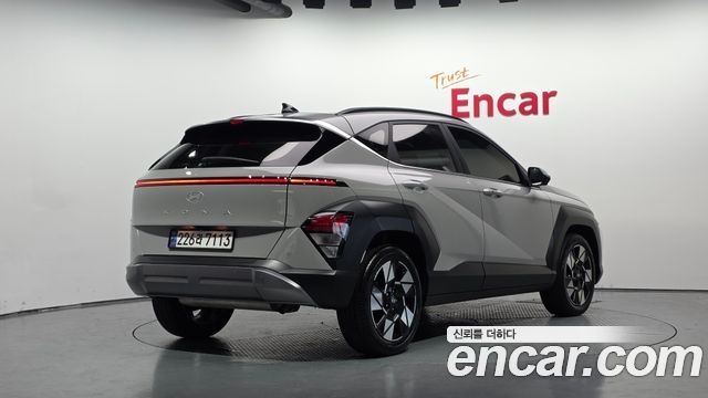 Hyundai Kona 2025 — photo 2