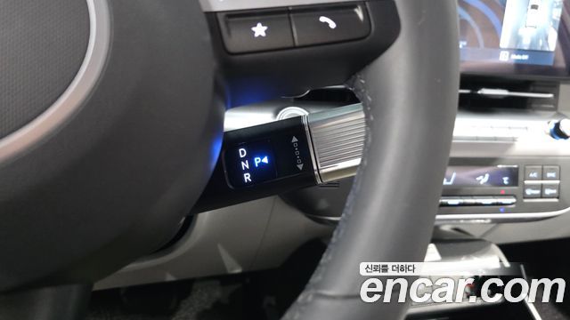 Hyundai Kona 2025 — photo 12