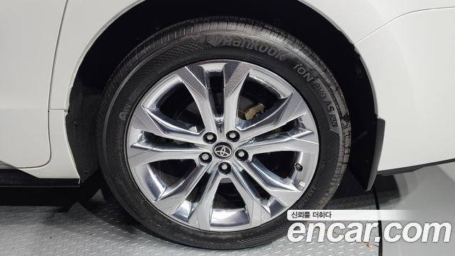 Toyota Sienna 2022 — photo 7