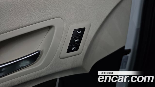 Toyota Sienna 2022 — photo 35
