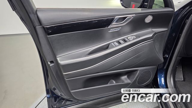 Genesis GV80 2021 — photo 14