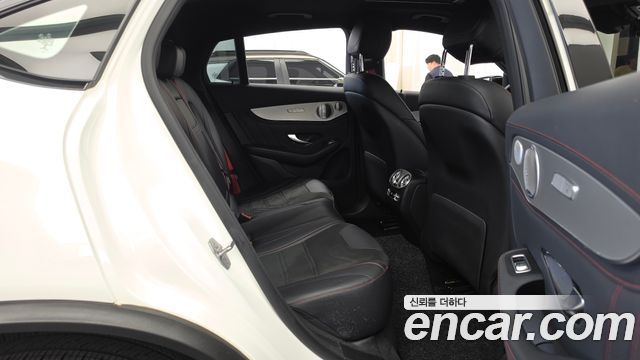 Mercedes-Benz GLC-Class 2019 — photo 18