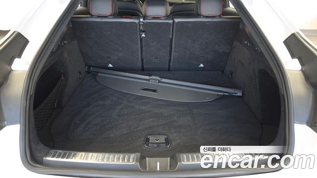 Mercedes-Benz GLC-Class 2019 — photo 26
