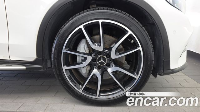 Mercedes-Benz GLC-Class 2019 — photo 7