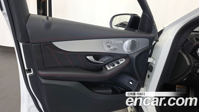 Mercedes-Benz GLC-Class 2019 — photo 14