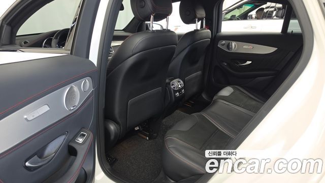Mercedes-Benz GLC-Class 2019 — photo 16