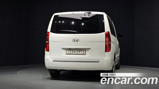 Hyundai Starex 2019 — photo 4
