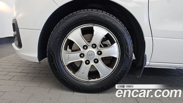 Hyundai Starex 2019 — photo 5