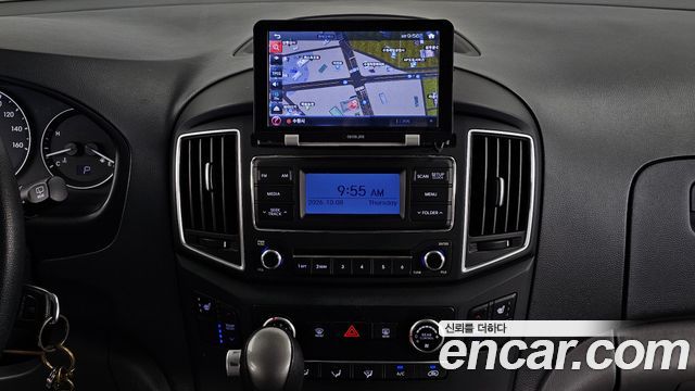 Hyundai Starex 2019 — photo 14
