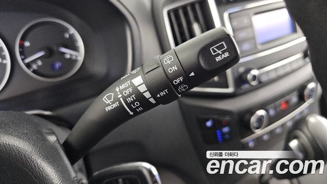Hyundai Starex 2019 — photo 18