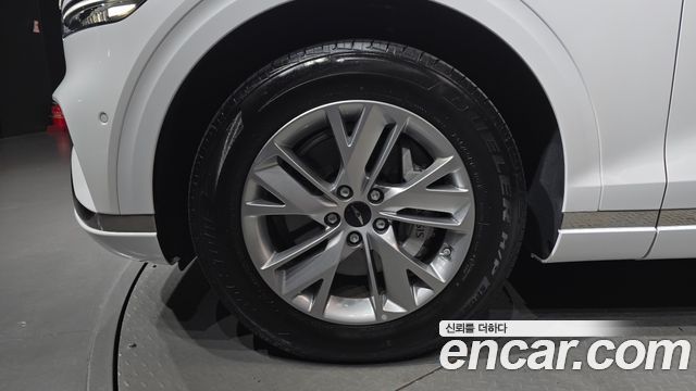 Genesis GV70 2025 — photo 5