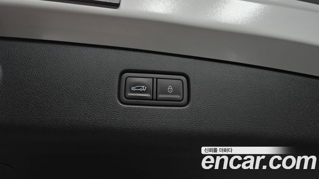 Genesis GV70 2025 — photo 26
