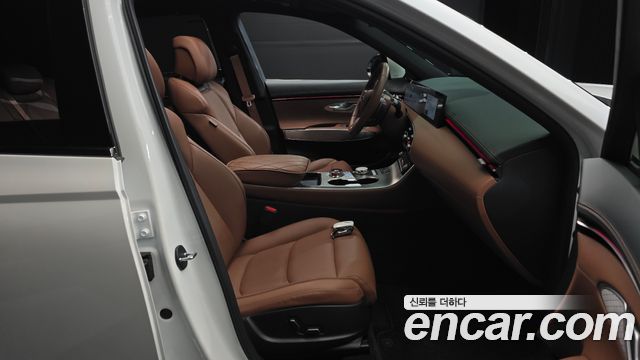 Genesis GV70 2025 — photo 16