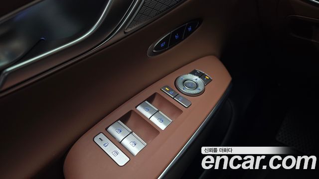 Genesis GV70 2025 — photo 30
