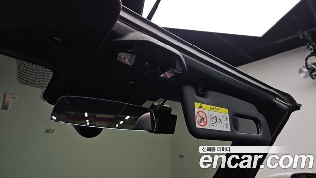 Mini Cooper Convertible 2025 — photo 25