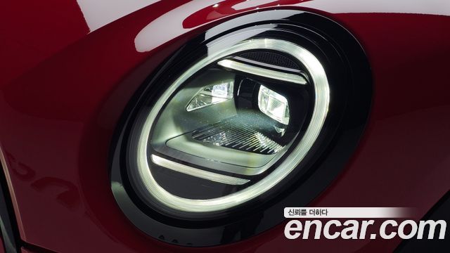 Mini Cooper Convertible 2025 — photo 8