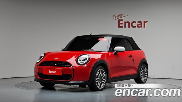 Mini Cooper Convertible 2025 — photo 36