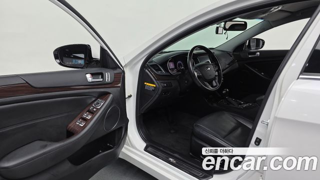 Kia K7 2015 — photo 13